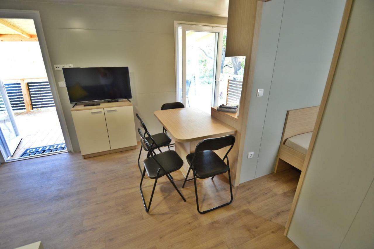Mobile Home Cvita Betina  Exterior foto